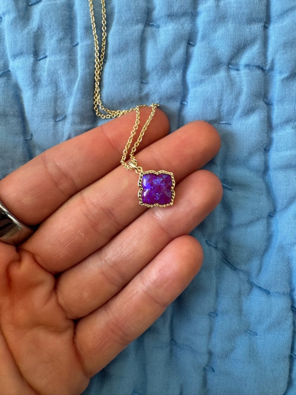 Kendra scott necklace